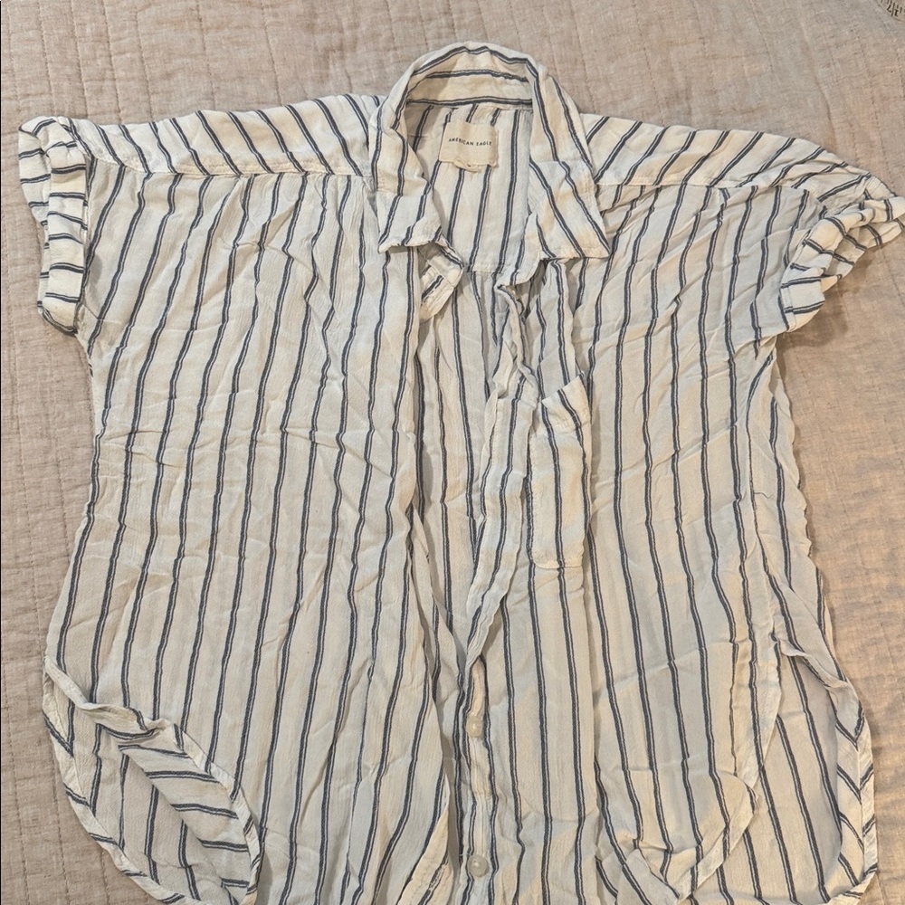 American Eagle Outfitters Navy and White Striped Shirt